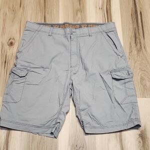 Men's Light Gray Cargo Shorts with Utility Pockets